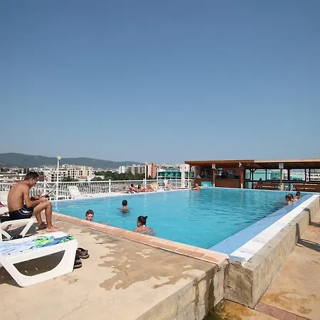 Arendoo In Barco Del Sol 아파트